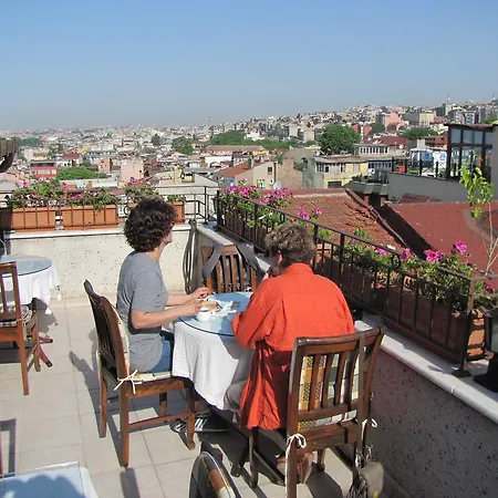 Hotel Deniz Istanboel