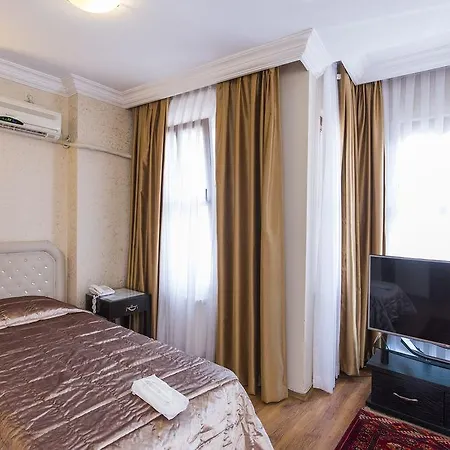 Deniz Istambul