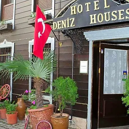 Отель Deniz 3*