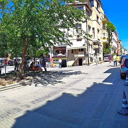 Deniz Отель 3*