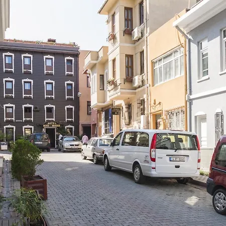 Deniz איסטמבול