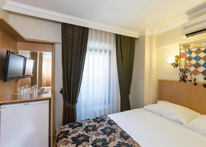 Deniz Отель Стамбул