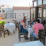 Deniz Hotel 3*
