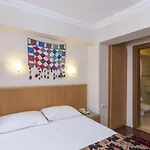 Deniz Hotel